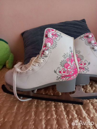 Коньки фигурные