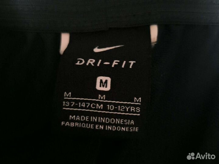 Футбольные штаны Nike