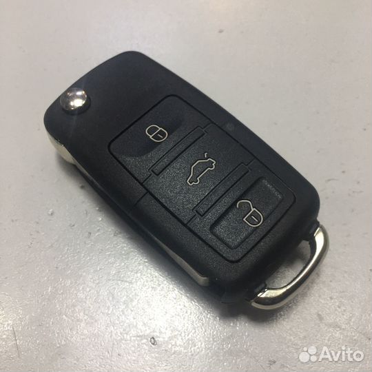 Корпус выкидного ключа VW