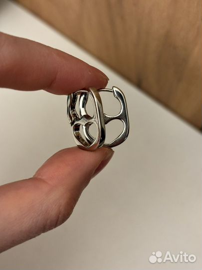 Серьги язычок банки