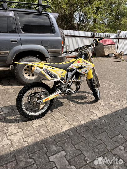 Suzuki RMZ 250