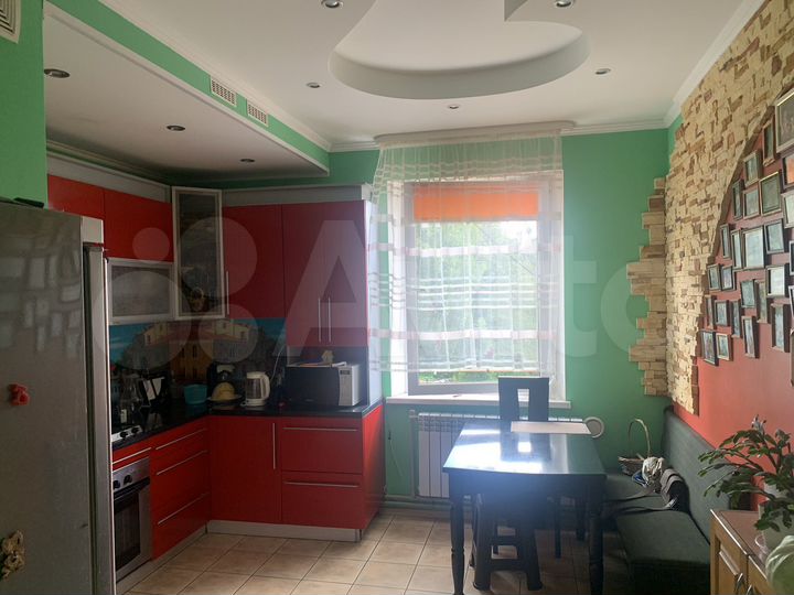 3-к. квартира, 107,5 м², 2/2 эт.