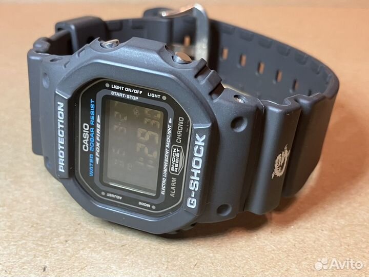 Часы Casio G-Shock DW-056US-8T