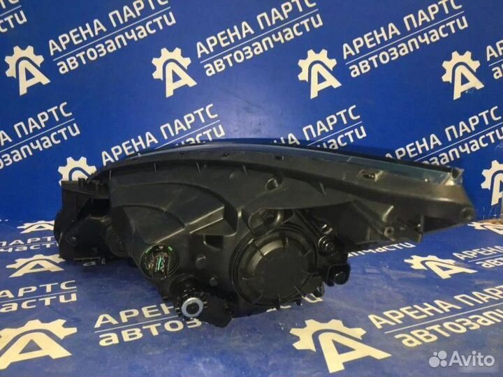Фара Hyundai Solaris 1 2014