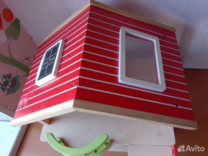 Домик кукольный деревянный