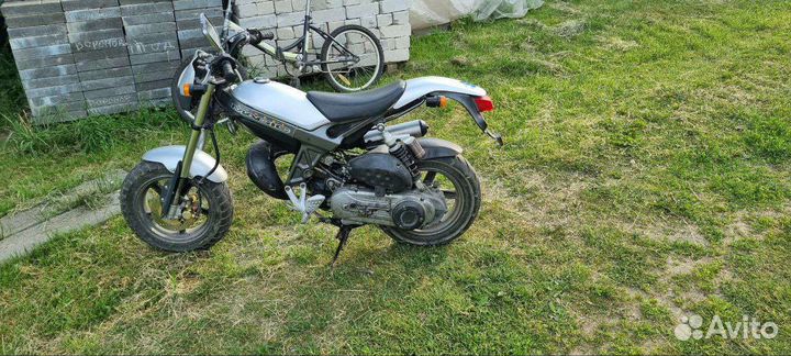 Продам мопед Сузуки