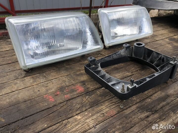 Фары штатные на фронтеру-А