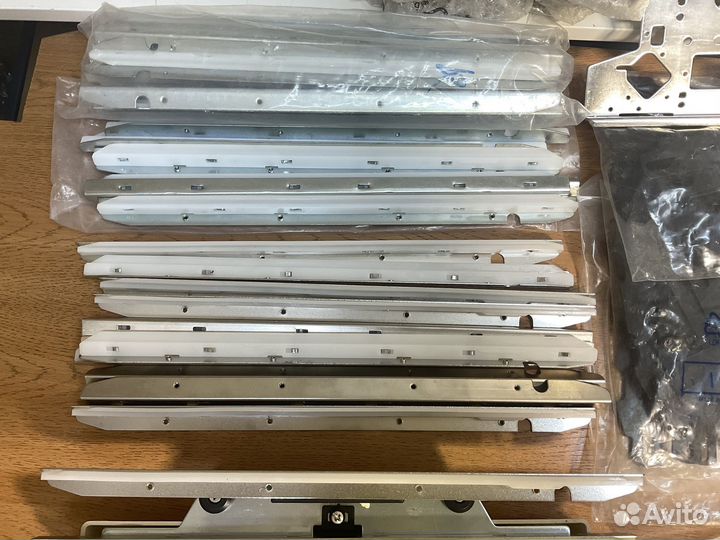 Запчасти на Бразер brother KR 838 840 850 890