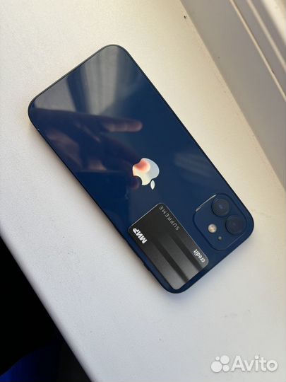 iPhone 12, 64 ГБ