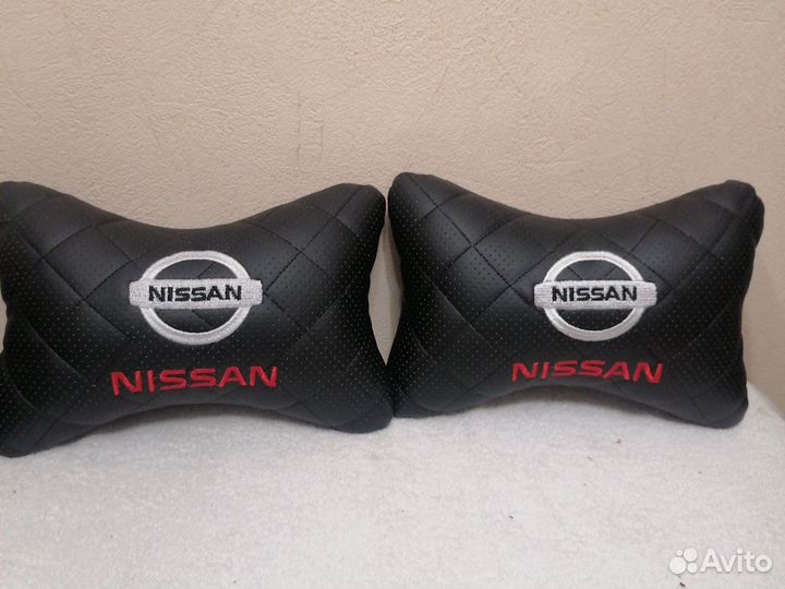 Подушки косточки Nissan 2 шт