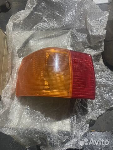 Фонарь задний левый audi 100