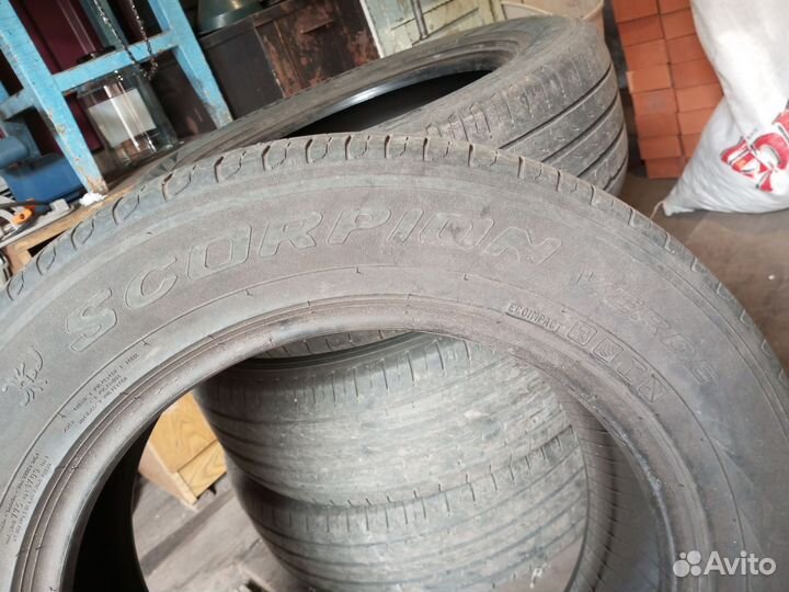 Pirelli Scorpion Verde 215/65 R17