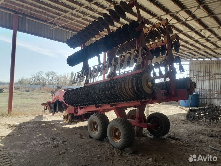 Культиватор Vaderstad Carrier