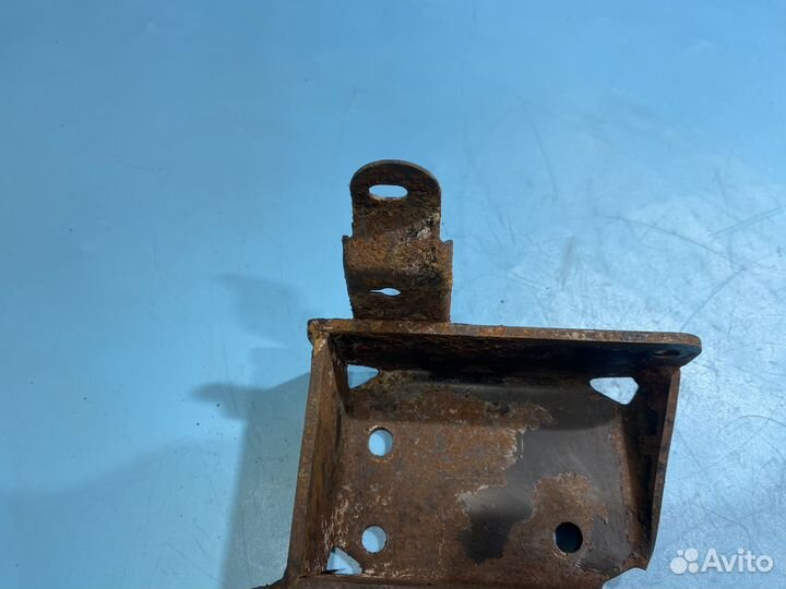 Кронштейн двигателя для Mitsubishi Galant 8