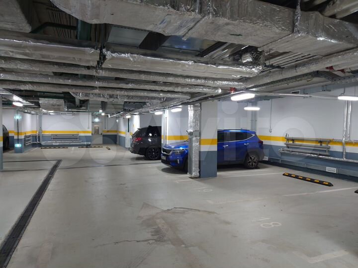 Машиноместо