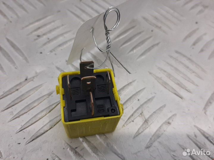 Реле (прочие) Mercedes-Benz E-Класс A0025421419