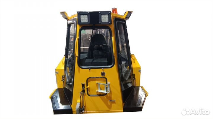 Кабина на бульдозер. В наличии. С доставкой
