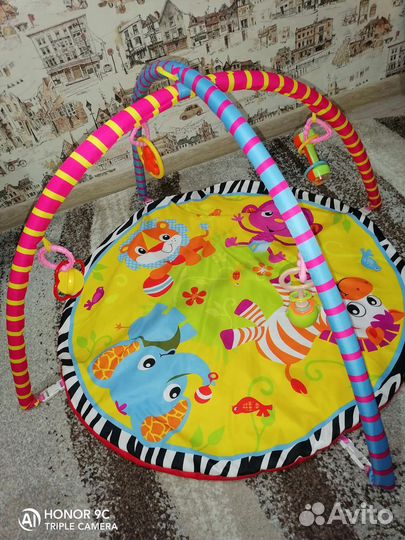 Развивающий коврик