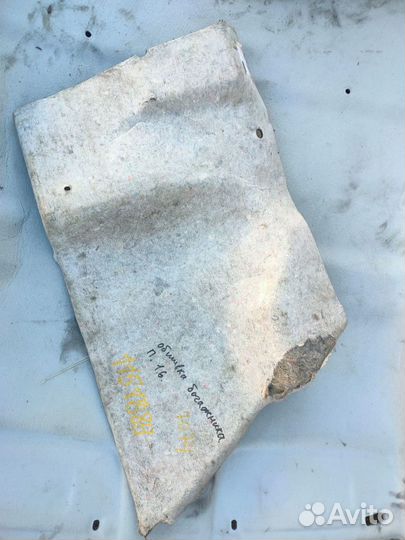 Обшивка багажника Ford Focus, I правая