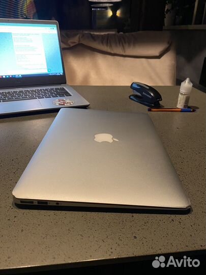 Macbook air 13 2015 8gb