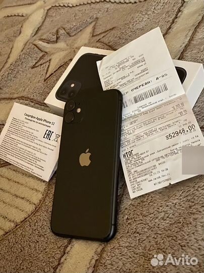iPhone 11, 64 ГБ