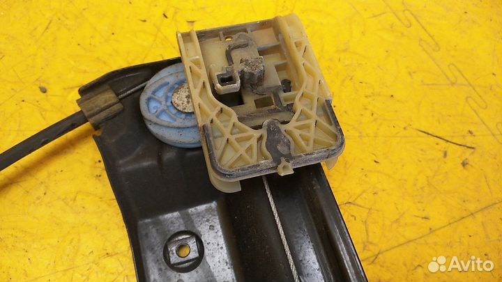 Стеклоподъемник передний левый Astra J