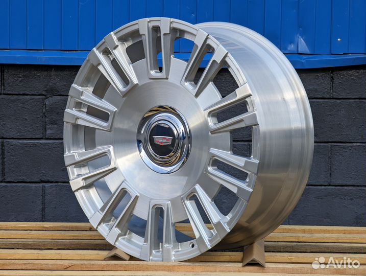 Кованые диски GT Forged R24 Cadillac Escalade