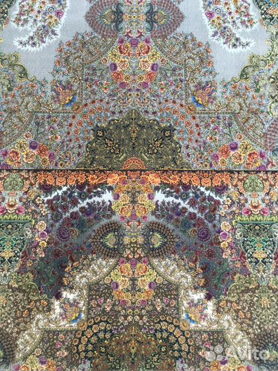 Роскошный элитный ковер