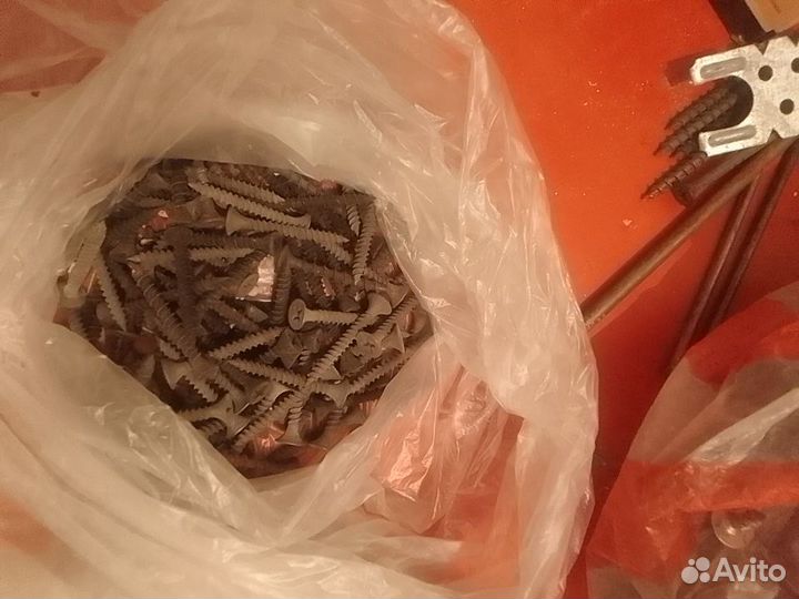 Крепеж и гипсокартон, другие стройматериалы