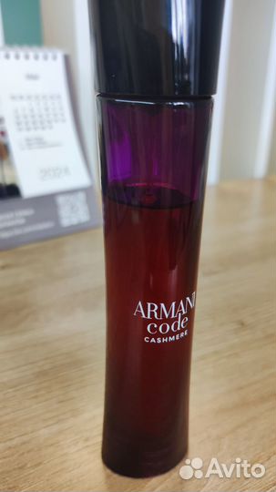 Парфюмированная вода Armani code cashmere