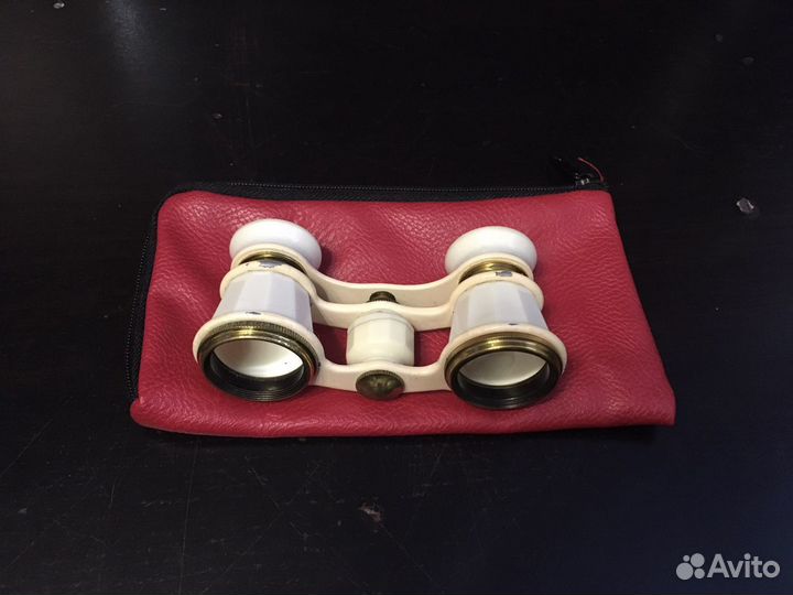 Бинокль театральный (СССР)