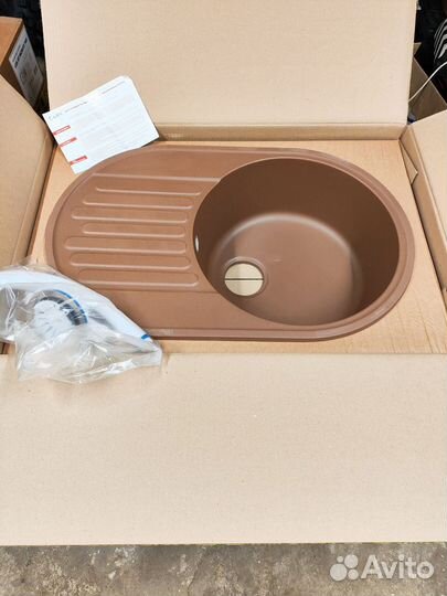 Кухонная мойка кварцевая LEX Como 740