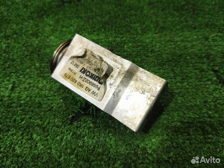 Клапан кондиционера трв Skoda Octavia A5