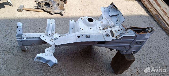 Ланжерон левый hyundai solaris 1