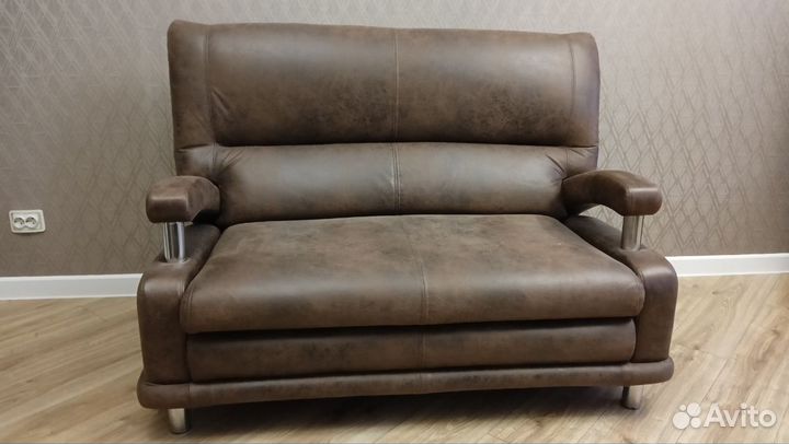 Перетяжка мягкой мебели