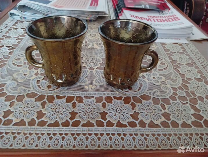 Кружки,тарелки,заварочный чайник