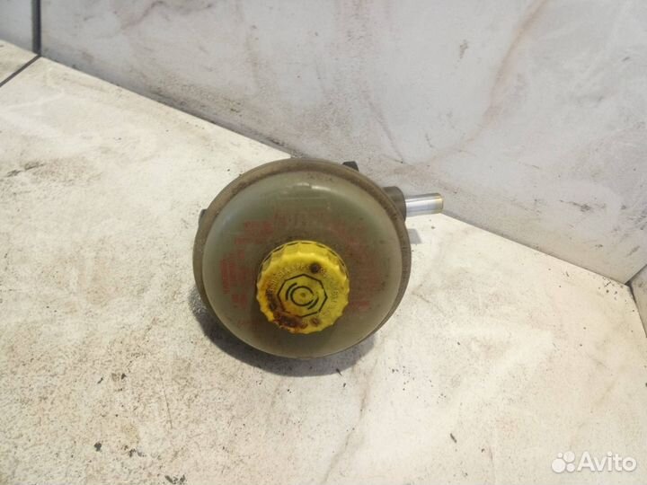 Главный тормозной цилиндр Audi 100 4A/C4 4A2 1992