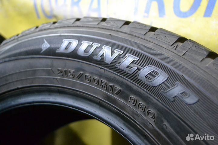 Dunlop Winter Maxx WM01 215/60 R17