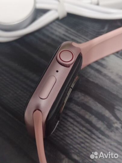 Электронные часы apple watch 8 41 mm розовые