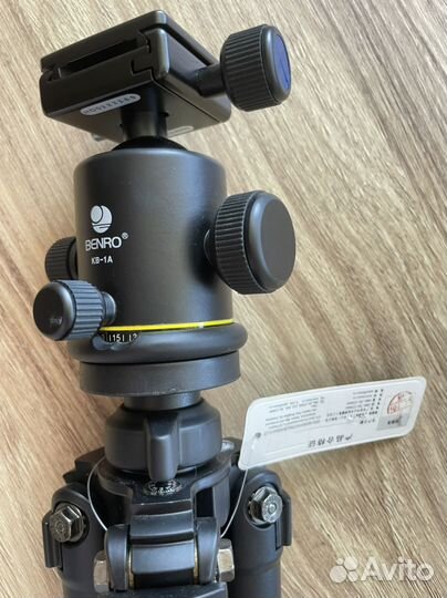 Штатив для фотоаппарата профессиональный