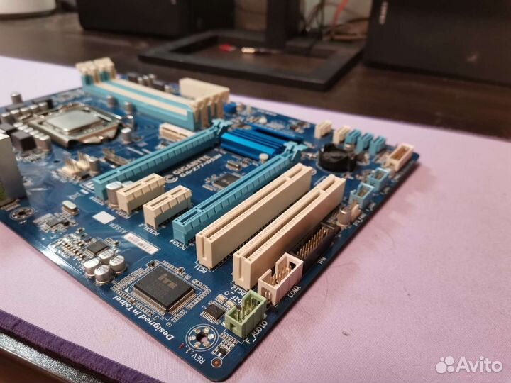 Материнская плата gigabyte GA-Z77-DS3H (rev. 1.1)