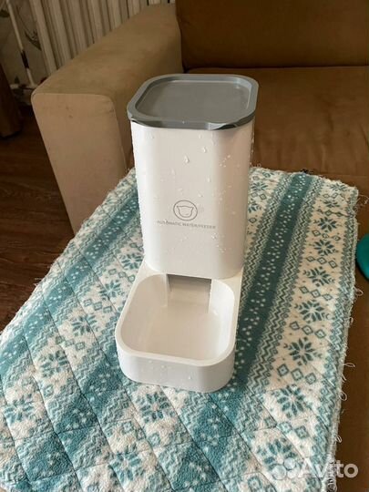 Автокормушка для кошек и собак