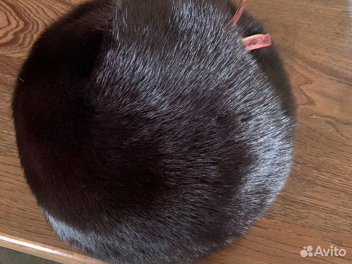 Берет (натуральная норка)