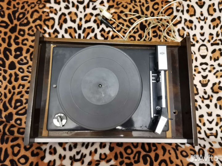 Электрофон Корвет стерео СССР