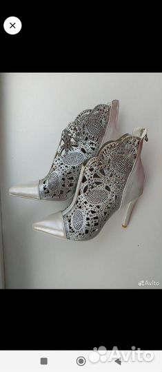 Ажурные сапожки