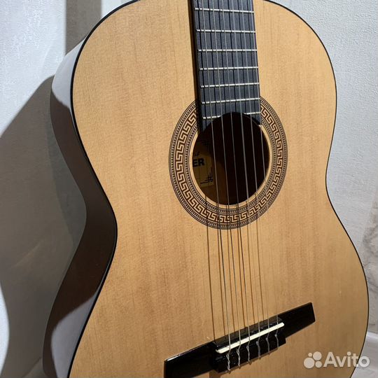 Гитара hohner HC-06