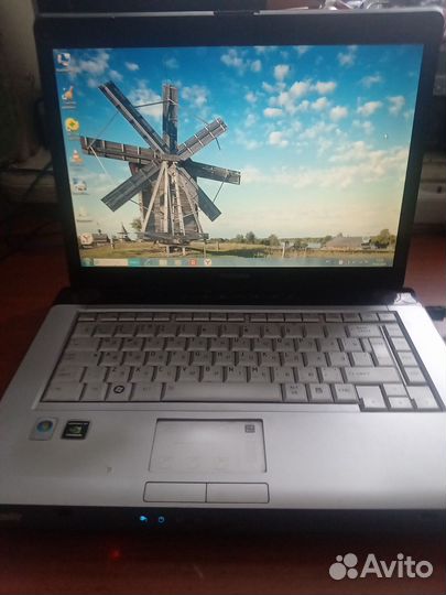 Ноутбук Toshiba a200 Sony vaio pcg71c12v
