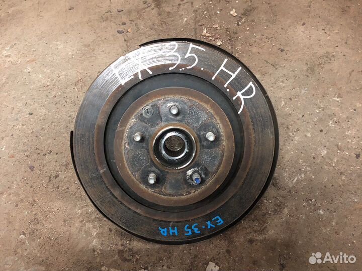 Infiniti ex 35 кулак задний правый