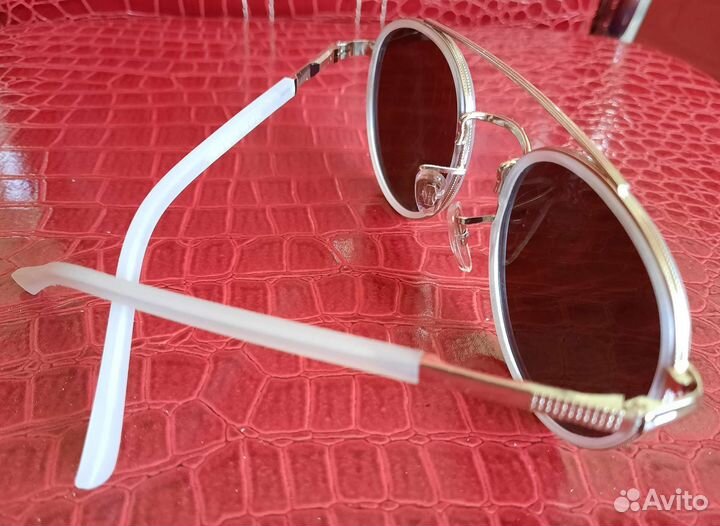 Солнцезащитные очки новые, модель 2023 г