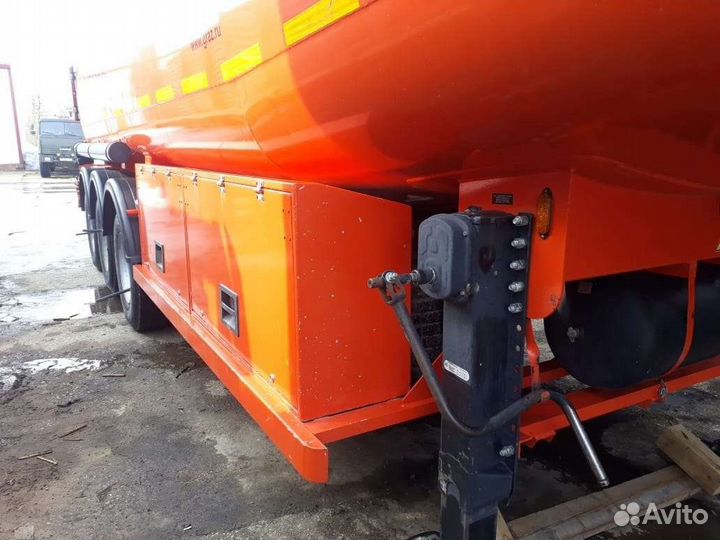 Полуприцеп бензовоз ГрАЗ 96222-0000010, 2015